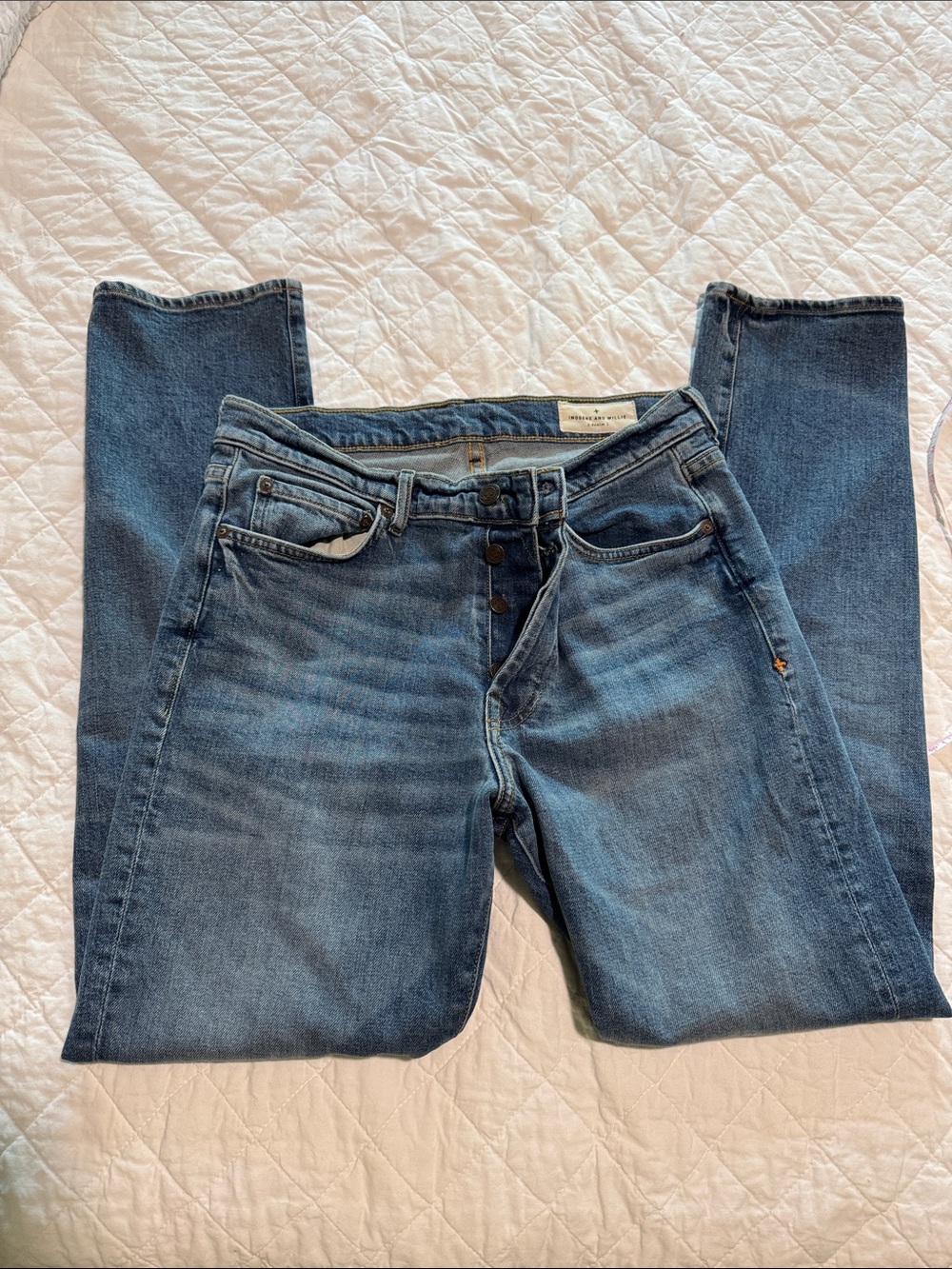 imogene + willie Medium Blue Straight-Leg Women’s Jeans